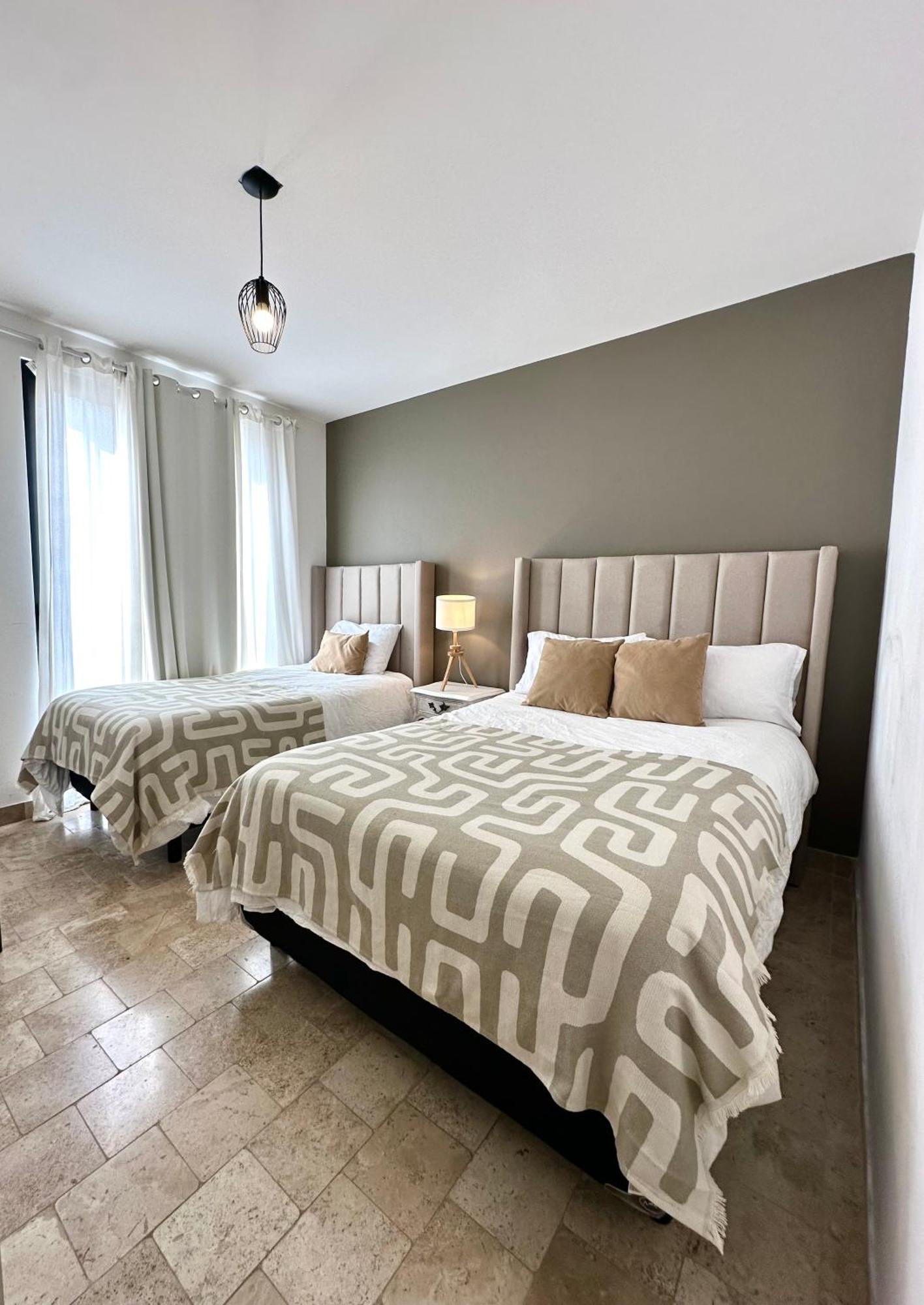 3Bedrooms-5 Min Downtown-Wifi-Pool-Jacuzzi-Parking サン・ミゲル・デ・アジェンデ エクステリア 写真